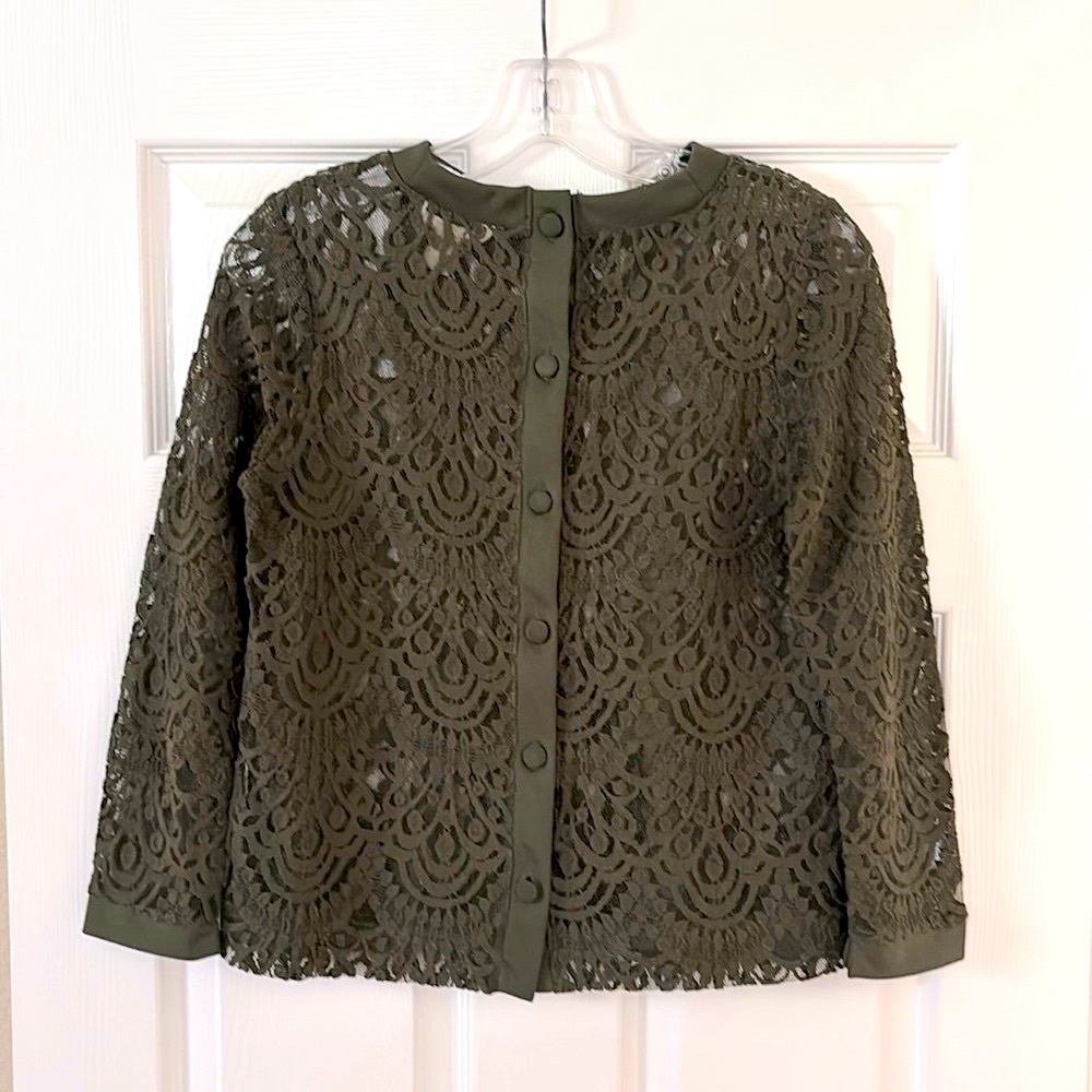 BANANA REPUBLIC CORDED LACE, GREEN BLOUSE WITH BACK BUTTONS- SIZE XS - Picture 5 of 17